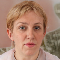 Chefredakteurin Julia Weber